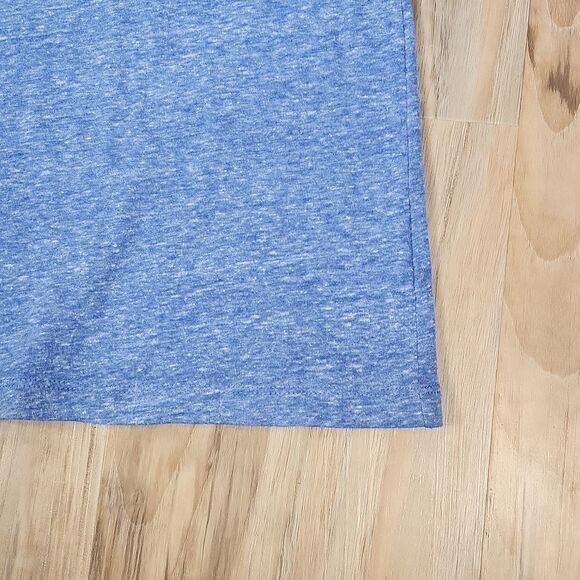 🐞Old Navy Blueish Purple Vneck Short Sleeve Top Small - Picture 5 of 7